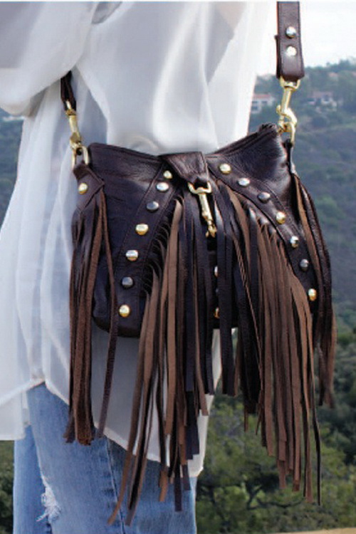 Сумки-почтальонки с фото кожаных женских сумок через плечо и моделей из текстиля