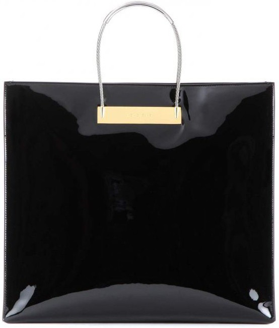 черная лаковая сумка