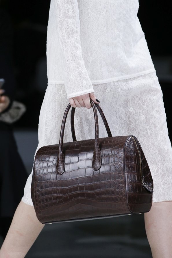 Шикарная темно-коричневая женская сумка из крокодиловой кожи, фото